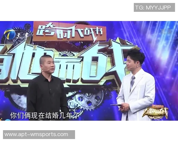 女主持与皮尔斯默契合作皮尔斯直言不愿与他人共做播客 女主持与皮尔斯默契合作皮尔斯直言不愿与他人共做播客