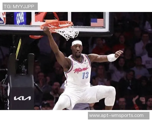 鲍威尔热火首秀表现抢眼28分9板4助比尔低迷仅得5分合力卡登25分 鲍威尔热火首秀表现抢眼28分9板4助比尔低迷仅得5分合力卡登25分