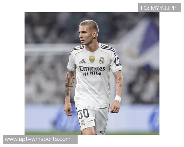 西甲10月最佳主帅候选人分析阿隆索佩莱格里尼与伊尼戈佩雷斯的表现与前景 西甲10月最佳主帅候选人分析阿隆索佩莱格里尼与伊尼戈佩雷斯的表现与前景