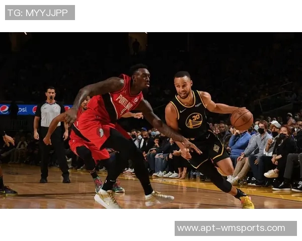 波斯特解析勇三疯战术强调防守策略与限制对方进攻效率 波斯特解析勇三疯战术强调防守策略与限制对方进攻效率