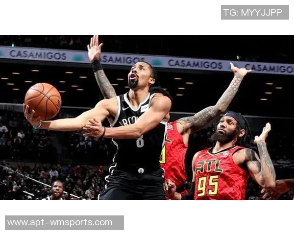 波斯特解析勇三疯战术强调防守策略与限制对方进攻效率 波斯特解析勇三疯战术强调防守策略与限制对方进攻效率