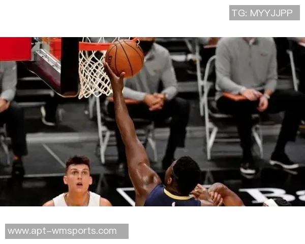 亨特表现出色半场高效6中5砍下12分6板1助1断依旧稳健展现实力 亨特表现出色半场高效6中5砍下12分6板1助1断依旧稳健展现实力